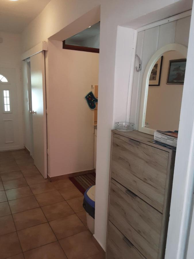 Apartment Vesna Milna  Eksteriør billede