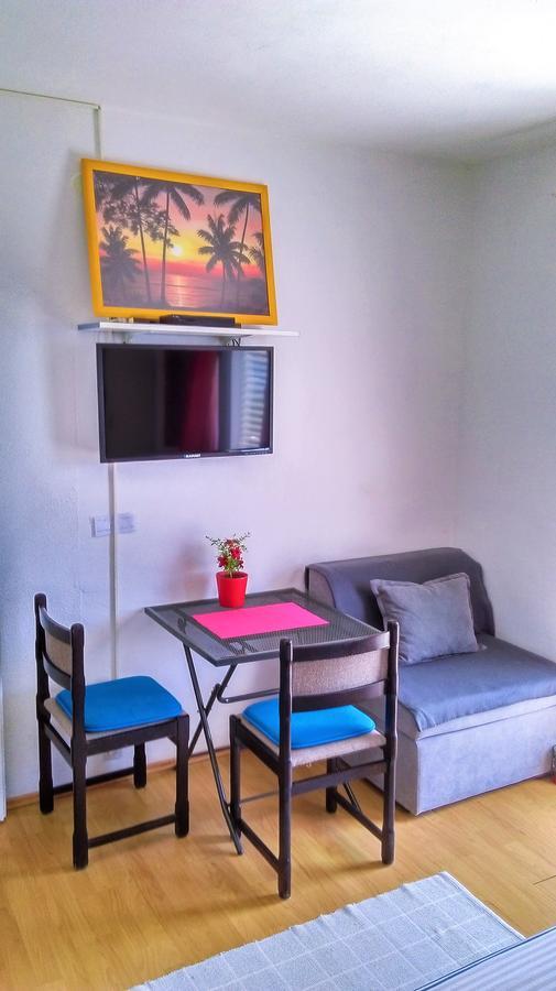 Apartment Vesna Milna  Eksteriør billede
